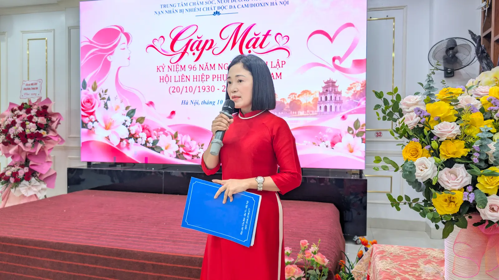 TÔN VINH SỰ CỐNG HIẾN THẦM LẶNG CỦA NỮ CÁN BỘ CHĂM SÓC NẠN NHÂN DA CAM NHÂN DỊP KỶ NIỆM NGÀY PHỤ NỮ VIỆT NAM