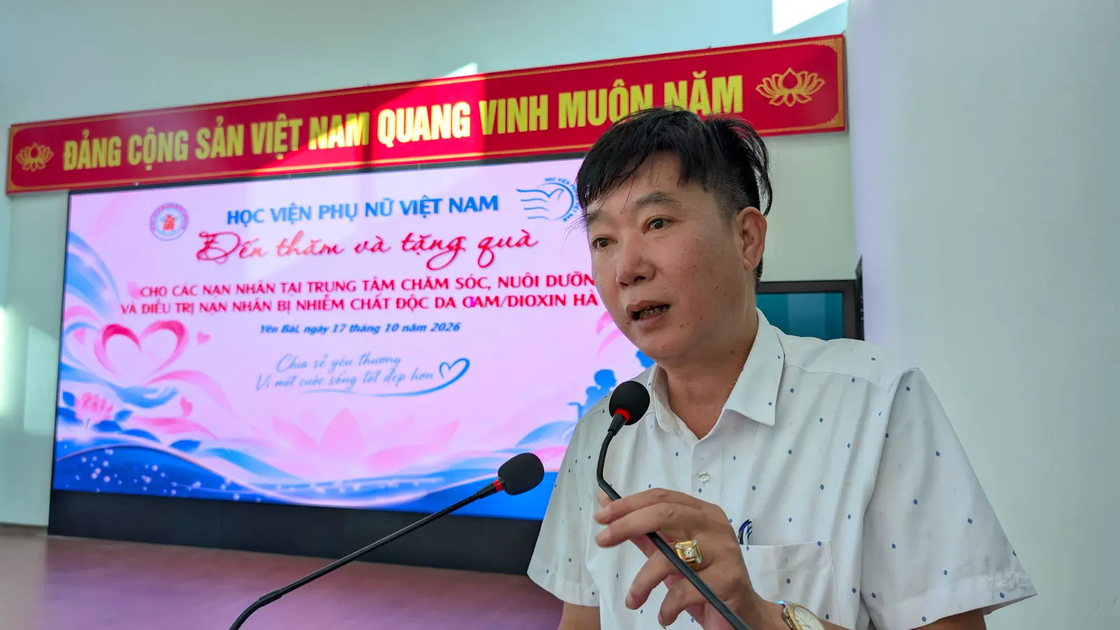 LAN TỎA THÔNG ĐIỆP NHÂN ÁI TỪ HÀNH TRÌNH THIỆN NGUYỆN CỦA HỌC VIỆN PHỤ NỮ VIỆT NAM TẠI TRUNG TÂM